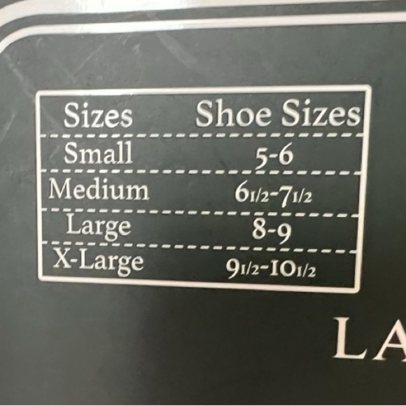 Laura Ashley White Fuzzy Heart Slip On Slippers Size M 6.5-7.5 - Picture 6 of 8